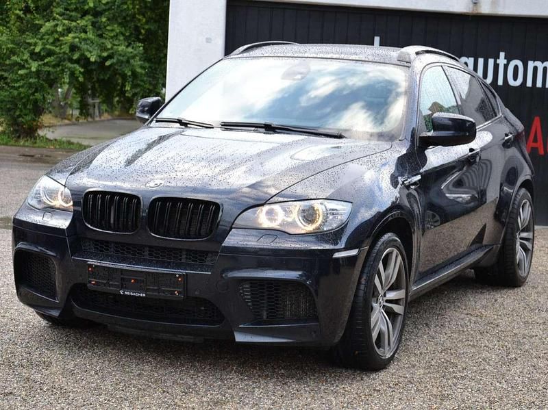 Carbonschwarz metallic Gebraucht 2012 BMW X6 M SUV | 19.490 € (Superpreis) - Bild 1/4