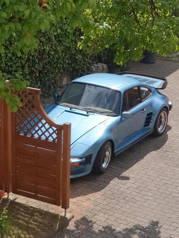 Blau Gebraucht 1984 Porsche 911 Coupé | 99.500 € - Bild 1/4
