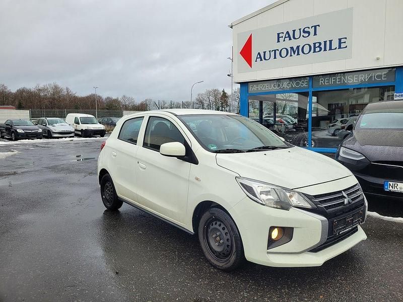 Gebraucht Mitsubishi Space Star 71 PS (52 kW) 2021 Weiß Limousine