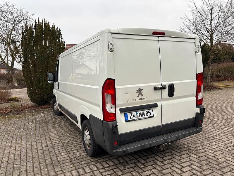 Gebraucht Peugeot Boxer 110 PS (80 kW) 2016 Weiß Van