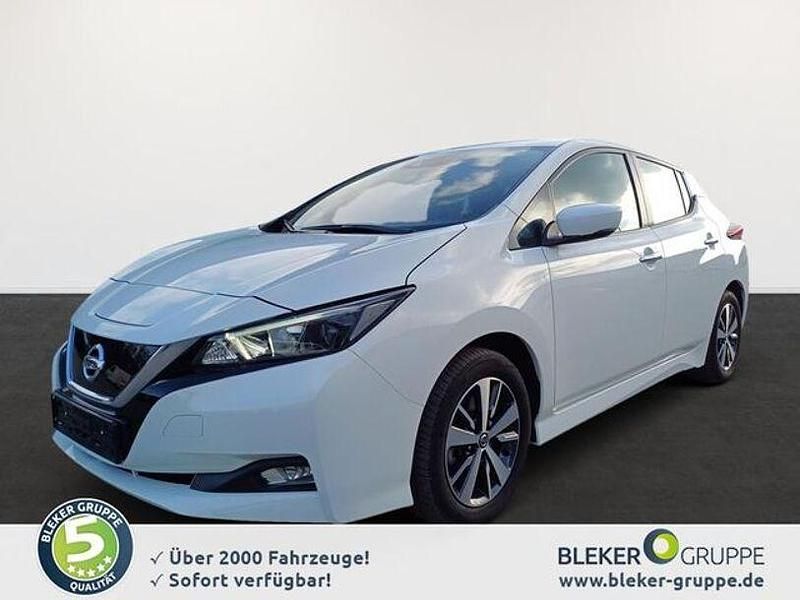 Gebraucht Nissan Leaf Acenta 110 kW (150 PS) 2021 Weiß Kleinwagen
