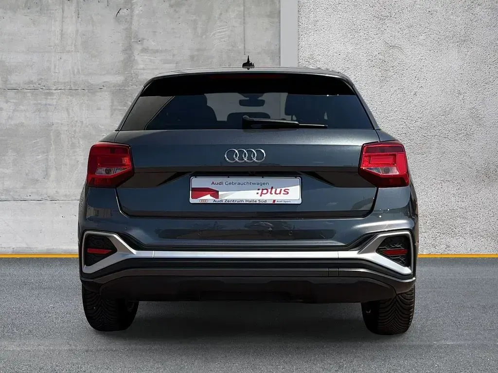 Gebraucht Audi Q2 S-Line 116 PS (85 kW) 2025 Grau SUV