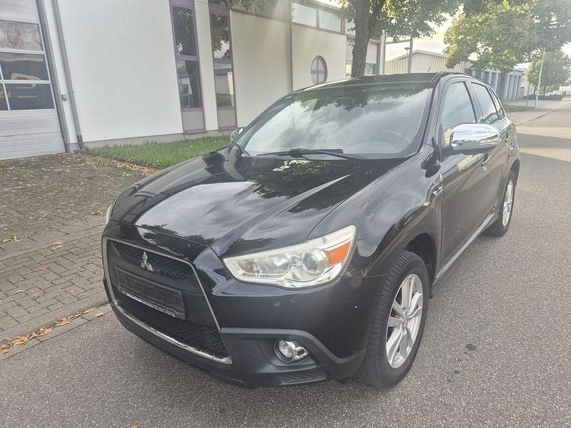Schwarz Gebraucht 2011 Mitsubishi ASX Edition SUV | 5.999 € (Etwas zu teuer) - Bild 1/4