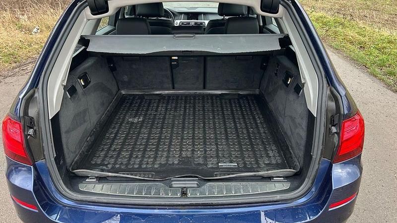 Gebraucht BMW 525 218 PS (160 kW) 2016 Blau Kombi