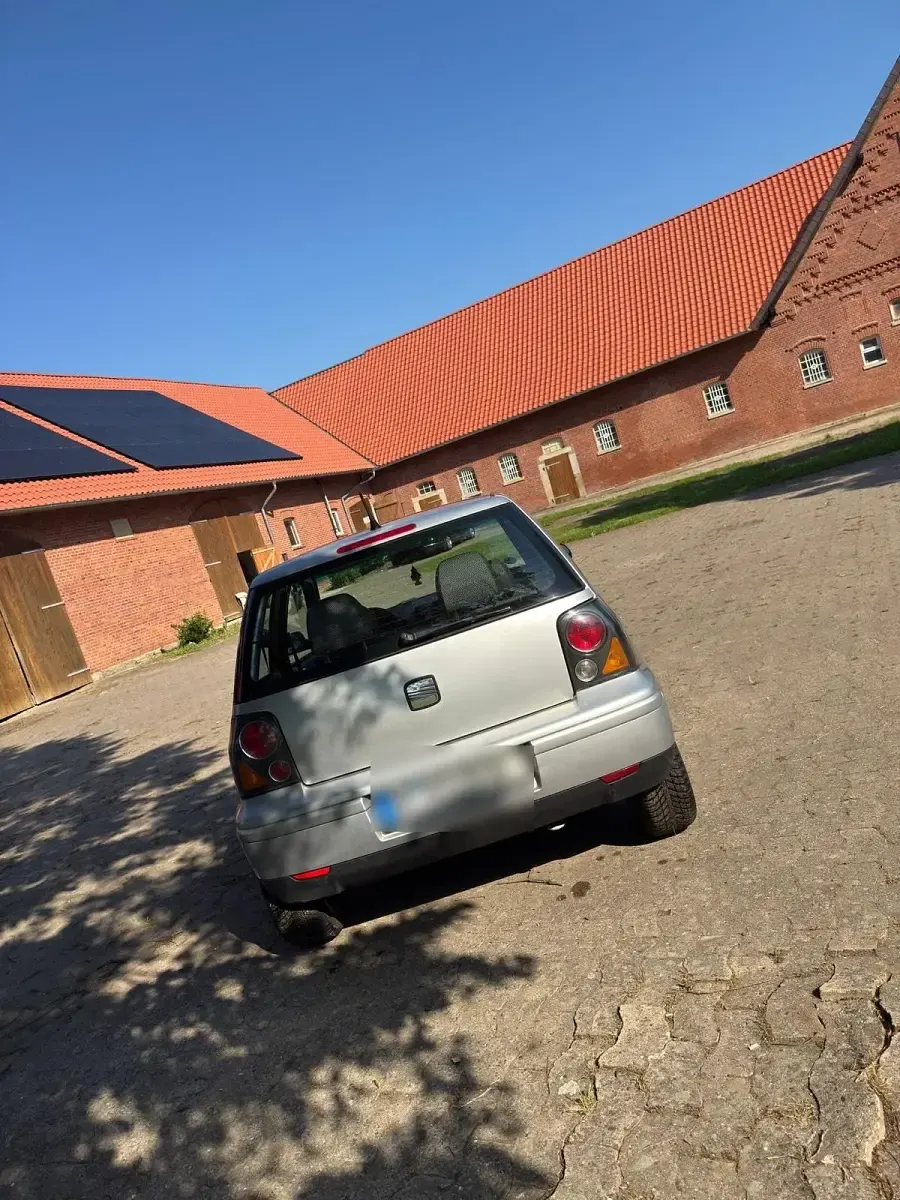 Gebraucht Seat Arosa 50 PS (36 kW) 2004 Silber Kleinwagen