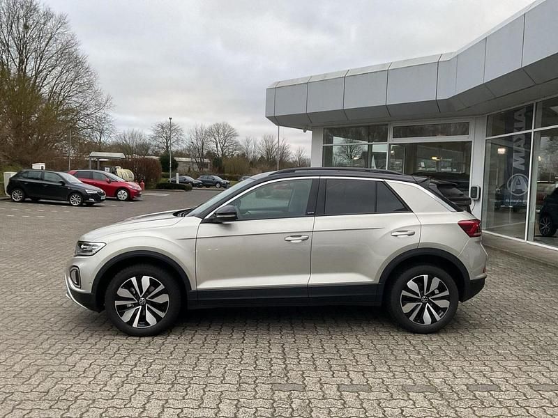 Gebraucht VW T-Roc Move 116 PS (85 kW) 2023 Ivory silver metallic schwarz SUV