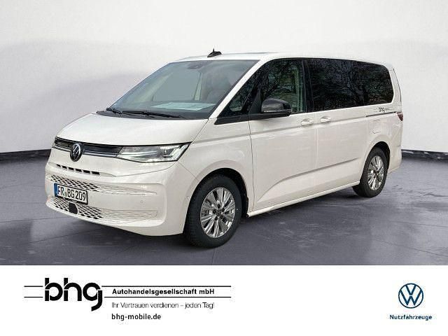 Weiß Gebraucht 2024 VW Multivan Life Van / Kleinbus | 62.990 € (Etwas zu teuer) - Bild 1/4