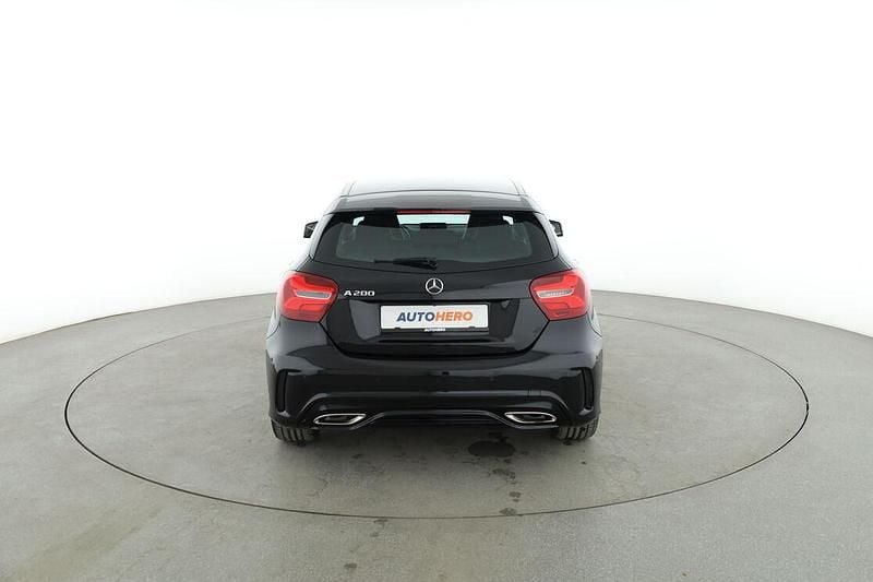Gebraucht Mercedes A200 AMG 156 PS (114 kW) 2018 Schwarz Limousine