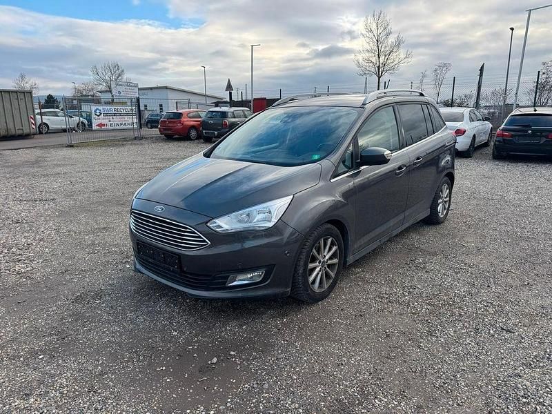Gebraucht Ford Grand C-Max Titanium 150 PS (110 kW) 2018 Grau Van / Kleinbus