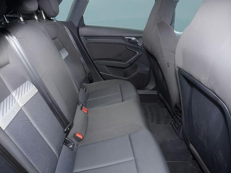 Gebraucht Audi A3 2022 Grau Limousine