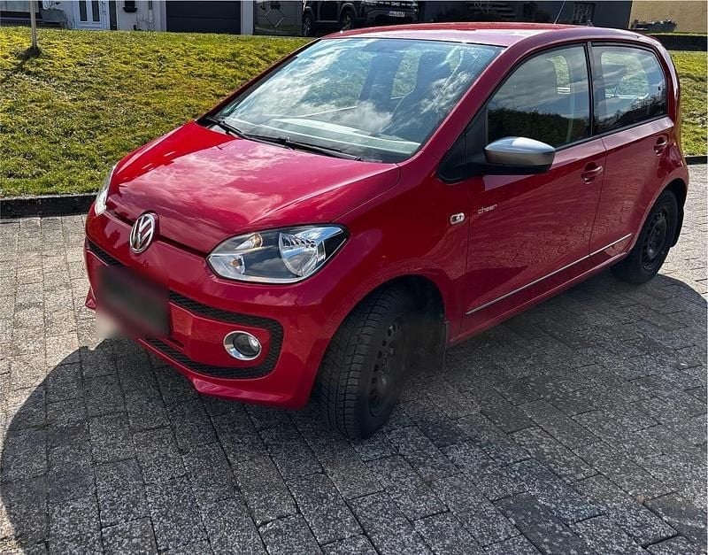 Gebraucht VW up! 60 PS (44 kW) 2013 Rot Kleinwagen