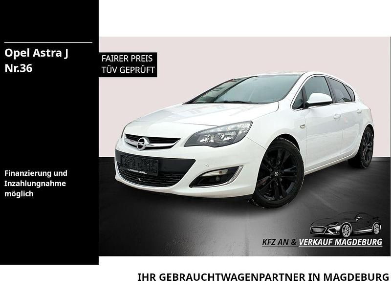 Weiß Gebraucht 2013 Opel Astra Sport Limousine | 6.990 € (Fairer Preis) - Bild 1/4