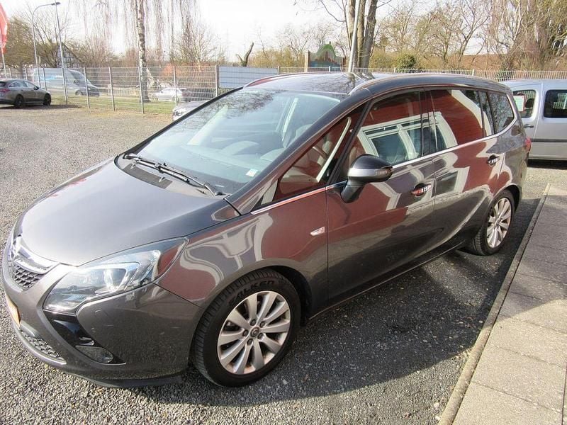 Gebraucht Opel Zafira Tourer Innovation 140 PS (102 kW) 2012 Grau Van / Kleinbus