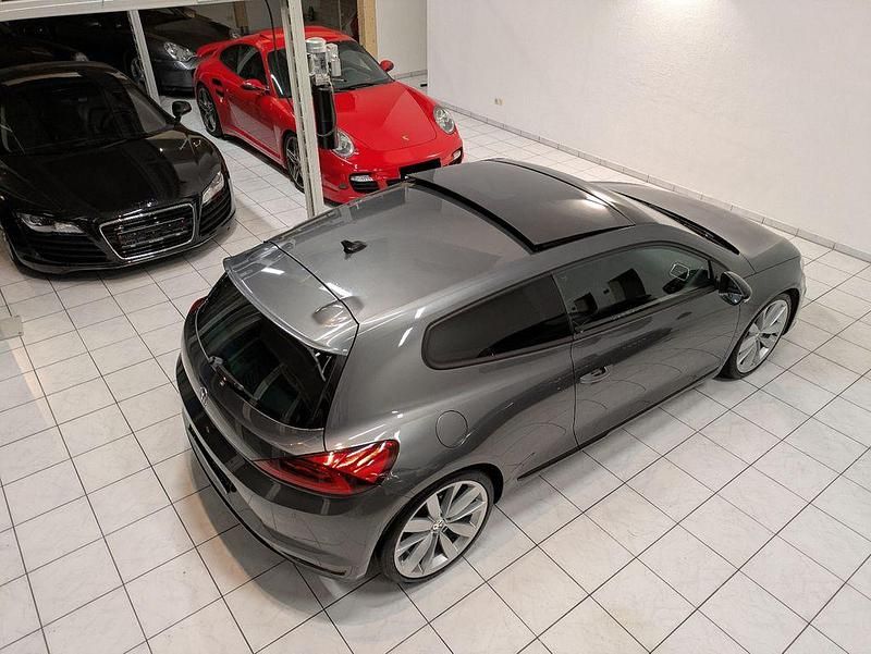 Gebraucht VW Scirocco CLUB 179 PS (131 kW) 2015 Grau Coupé