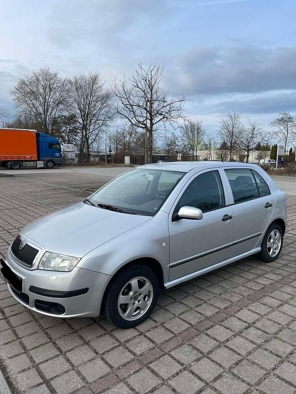 Gebraucht Skoda Fabia 75 PS (55 kW) 2005 Silber Limousine