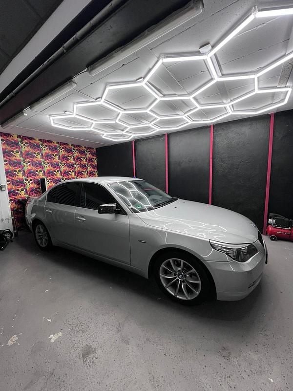 Gebraucht BMW 540 306 PS (225 kW) 2007 Limousine