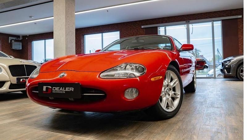 Gebraucht Jaguar XK8 284 PS (208 kW) 2001 Rot Coupé