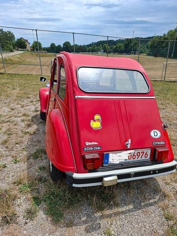 Rot Gebraucht 1990 Citroën 2CV Kleinwagen | 13.500 € - Bild 1/4