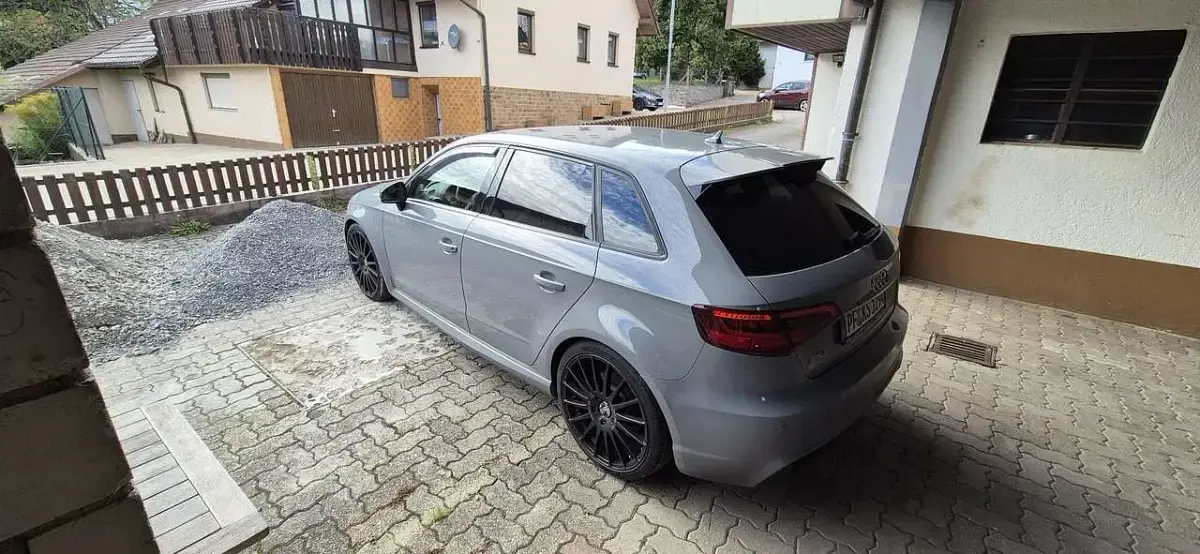 Gebraucht Audi RS3 Sportback 367 PS (269 kW) 2015 Grau Kleinwagen