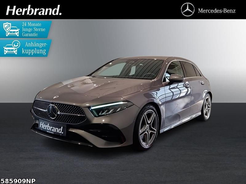 Mountaingrau Gebraucht 2024 Mercedes A220 AMG Limousine | 35.990 € (Guter Preis) - Bild 1/4