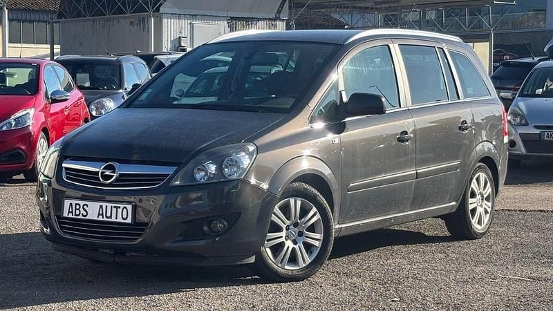 Gebraucht Opel Zafira 125 PS (91 kW) 2013 Grau Van / Kleinbus