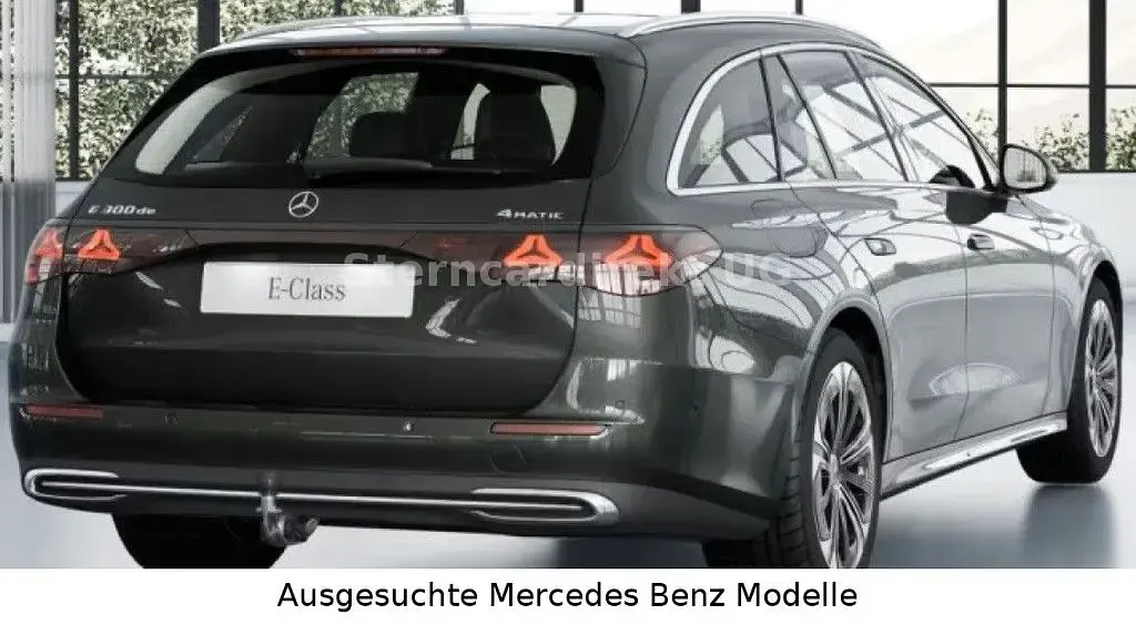 Gebraucht Mercedes E300 Avantgarde 313 PS (230 kW) 2025 Grau Limousine