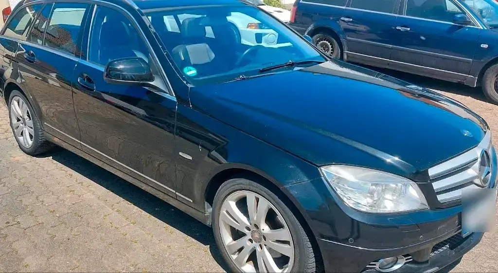 Gebraucht Mercedes C180 156 PS (114 kW) 2008 Schwarz Kombi