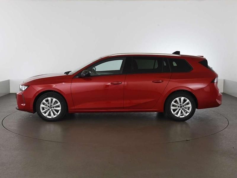 Gebraucht Opel Astra Enjoy 110 PS (80 kW) 2023 Metallic) (rot Kombi