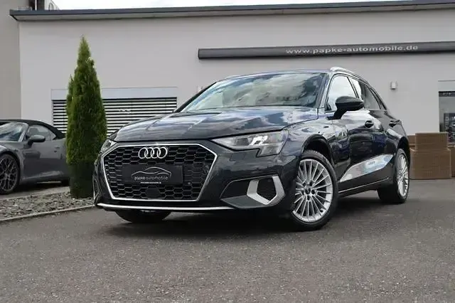Używany Audi A3 Advanced Plus 150 KM (110 kW) 2020 Szary Sedan/Limuzyna