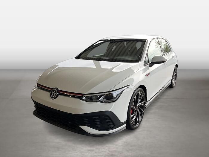 Pure white Gebraucht 2023 VW Golf VIII GTI Clubsport Limousine | 31.910 € (Guter Preis) - Bild 1/4