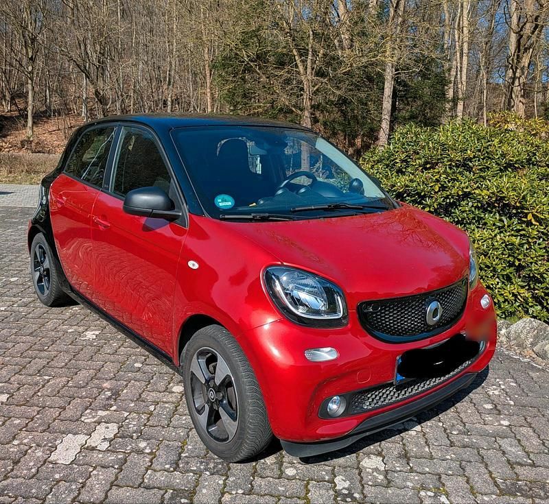 Gebraucht Smart ForFour Passion 71 PS (52 kW) 2018 Rot Kleinwagen