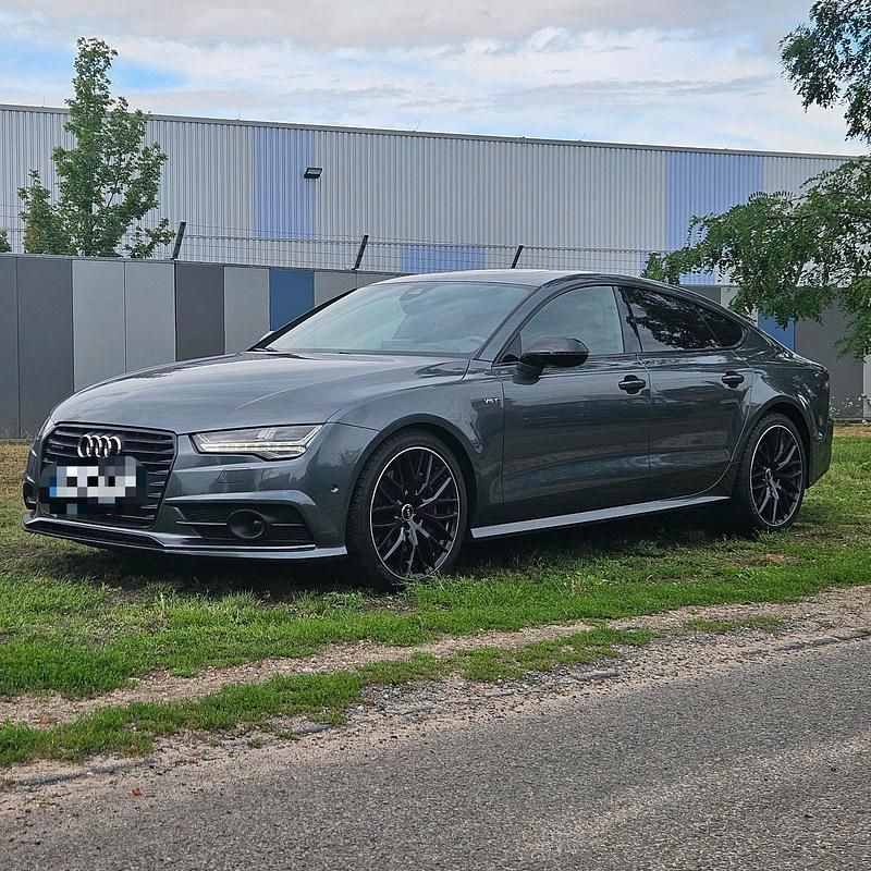 Grau Gebraucht 2017 Audi A7 Ambiente Kleinwagen | 29.890 € (Guter Preis) - Bild 1/4