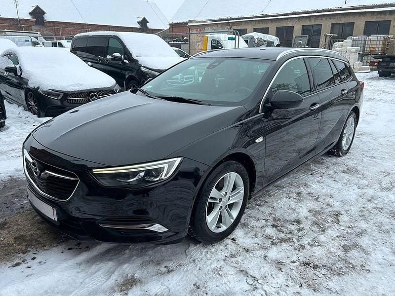 Schwarz Gebraucht 2019 Opel Insignia Dynamic Limousine | 9.500 € (Fairer Preis) - Bild 1/4