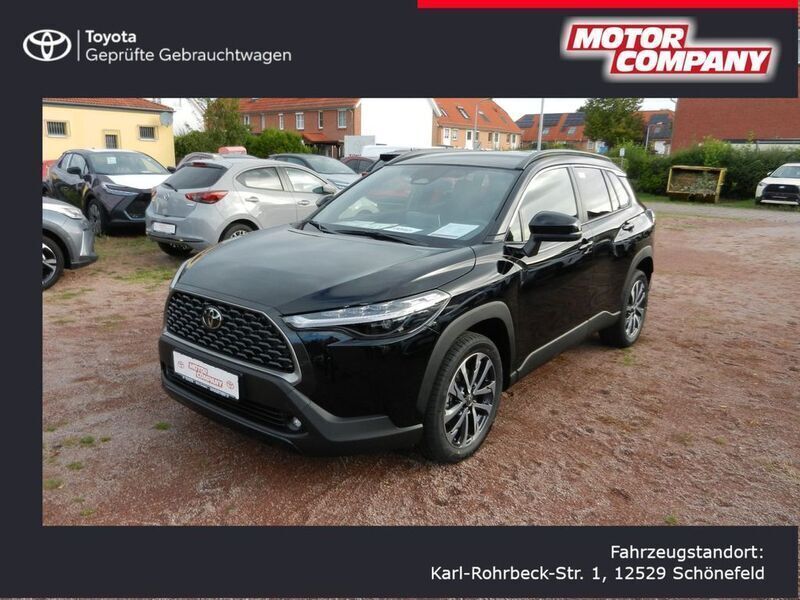 Schwarz Gebraucht 2024 Toyota Corolla Cross Team SUV | 42.450 € (Teuer) - Bild 1/4