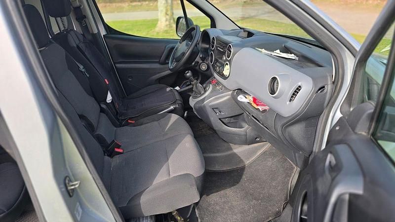 Gebraucht Peugeot Partner 75 PS (55 kW) 2017 Silber