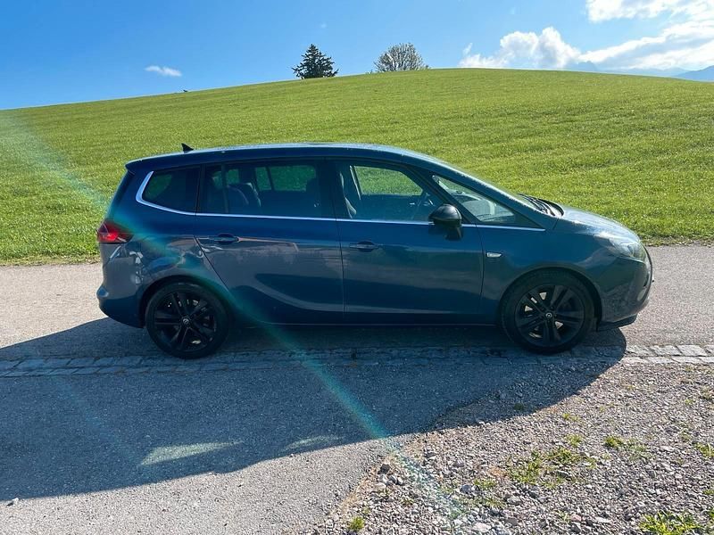 Gebraucht Opel Zafira Tourer 170 PS (125 kW) 2015 Blau Van / Kleinbus