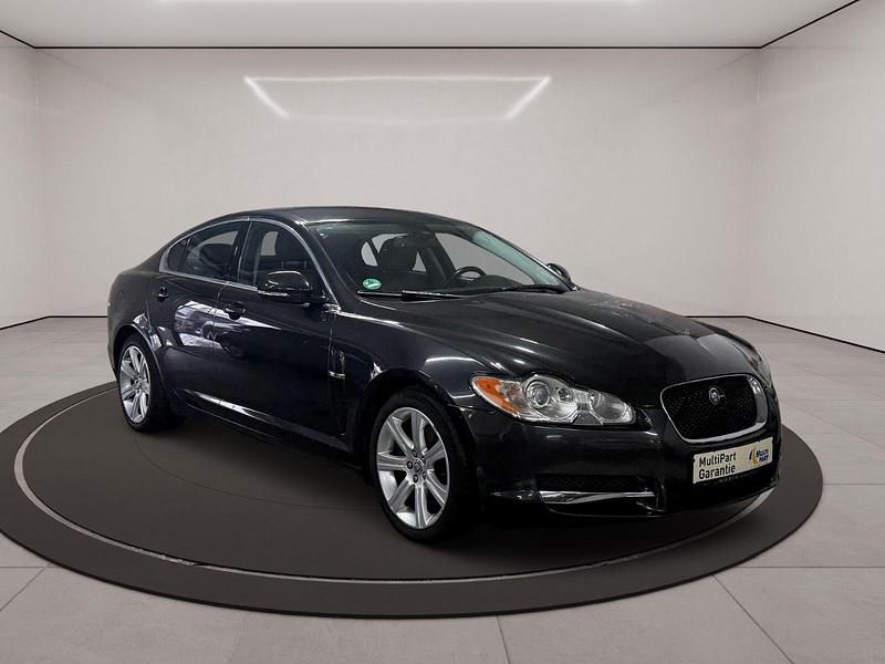 Second-hand Jaguar XF 211 CP (155 kW) 2010 Gri Berlinǎ