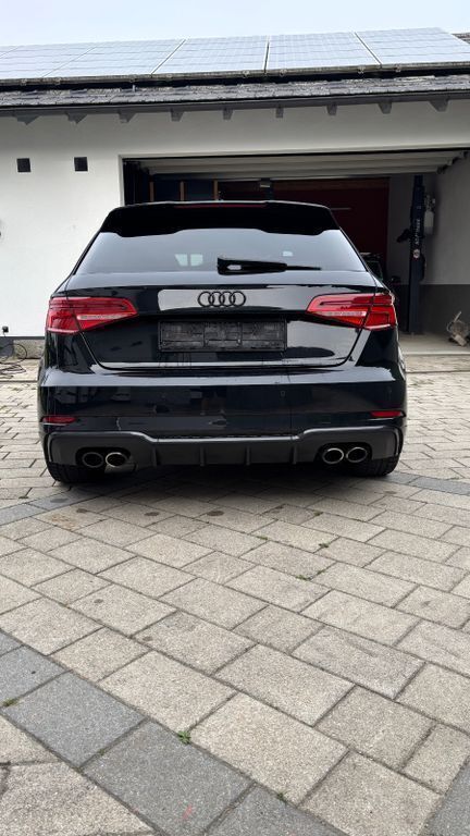 Schwarz Gebraucht 2019 Audi S3 Sport Limousine | 28.000 € (Guter Preis) - Bild 1/4