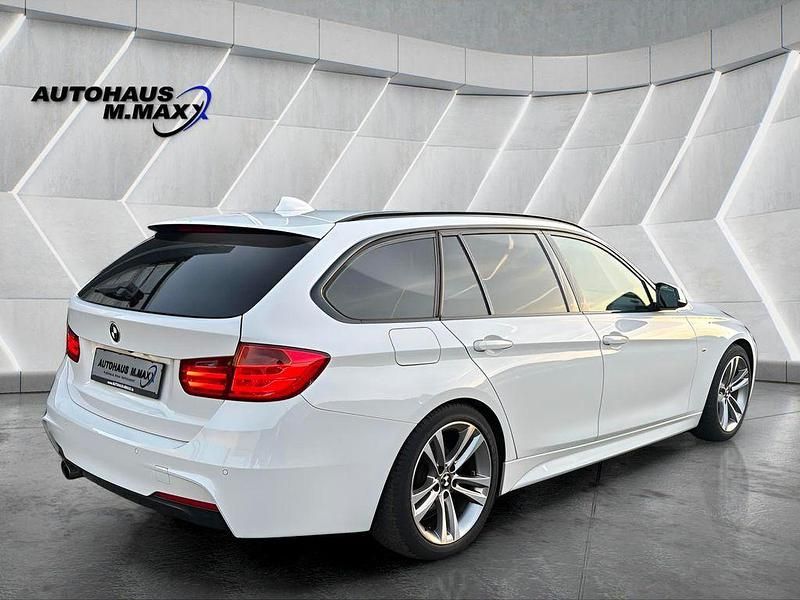 Gebraucht BMW 325 Sport Line 218 PS (160 kW) 2013 Weiß Kombi
