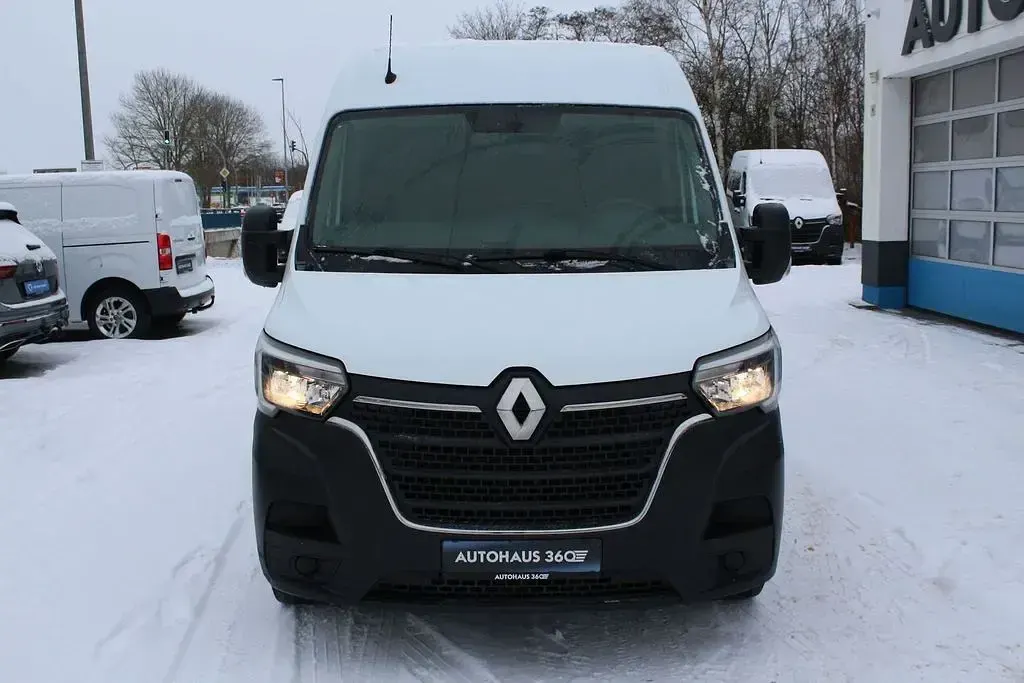 Gebraucht Renault Master 150 PS (110 kW) 2020 Weiß Van / Kleinbus