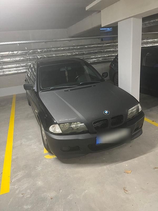 Schwarz Gebraucht 1999 BMW 323 Limousine | 2.580 € (Superpreis) - Bild 1/4