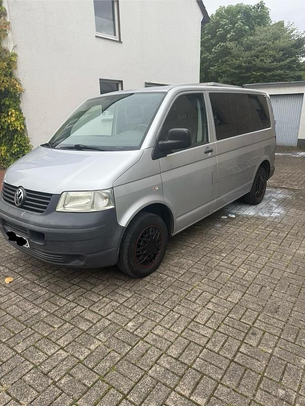 Silber Gebraucht 2009 VW Caravelle Van / Kleinbus | 4.000 € - Bild 1/4