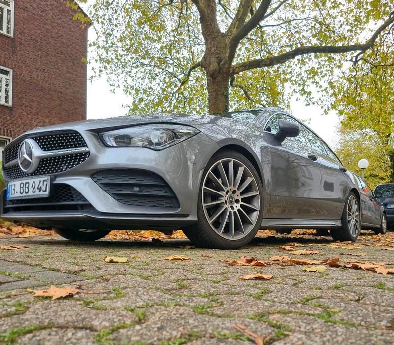 Gebraucht Mercedes CLA180 AMG line 136 PS (100 kW) 2021 Grau Limousine