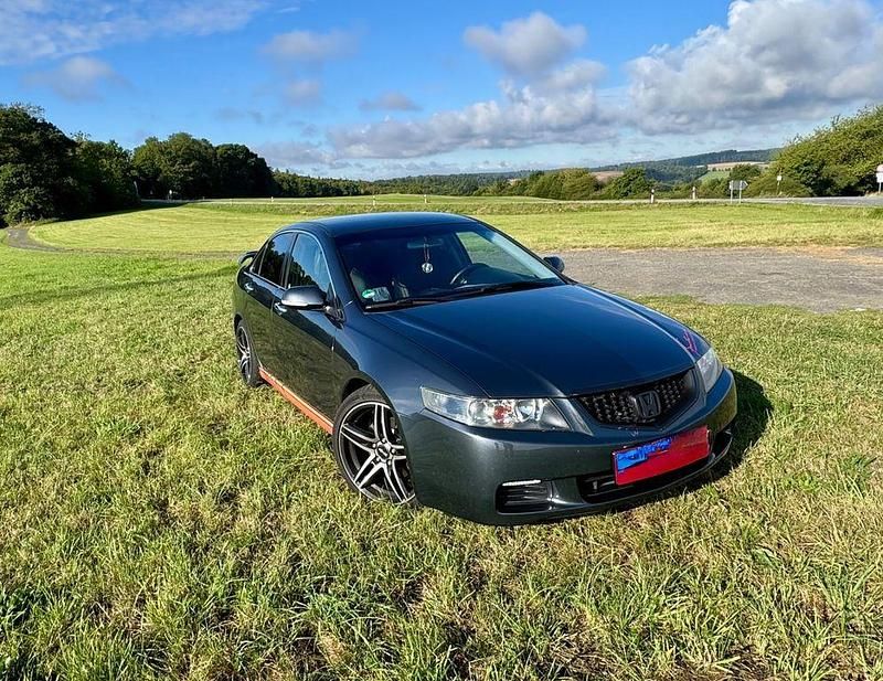 Grau Gebraucht 2003 Honda Accord Sport Limousine | 5.700 € - Bild 1/4