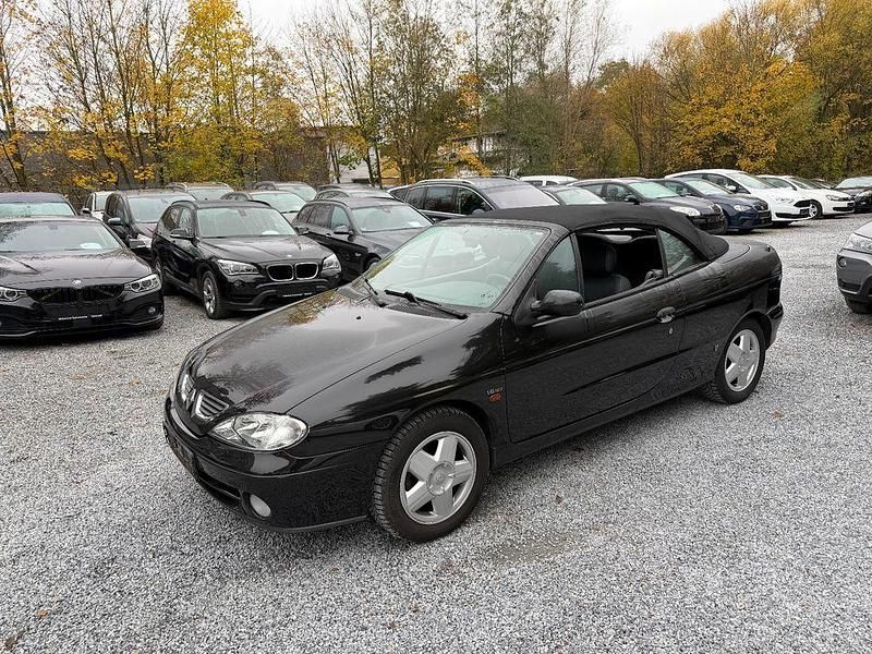 Gebraucht Renault Mégane Cabriolet 107 PS (78 kW) 2000 Schwarz Cabrio