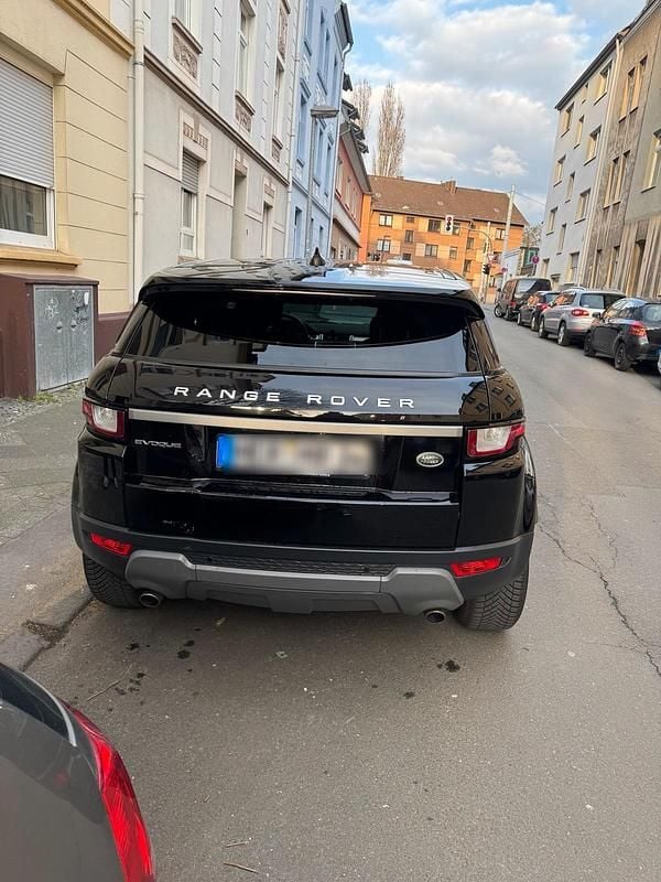 Gebraucht Land Rover Range Rover evoque 150 PS (110 kW) 2018 Schwarz SUV