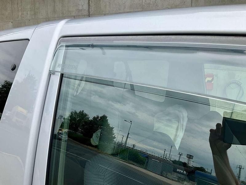 Gebraucht Mitsubishi Montero 179 PS (131 kW) 2003 Silber SUV