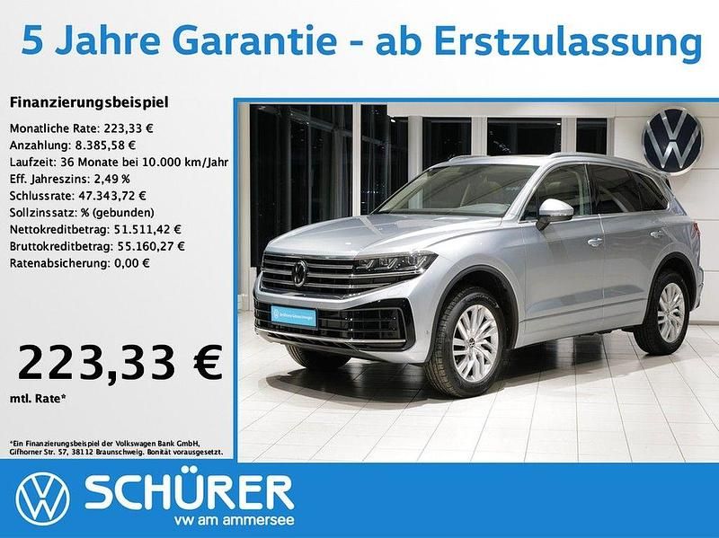 Gebraucht VW Touareg Elegance 231 PS (169 kW) 2025 Oyster silver metallic SUV