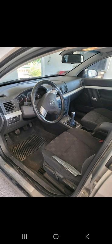 Gebraucht Opel Vectra GTS 155 PS (114 kW) 2002 Silber Limousine