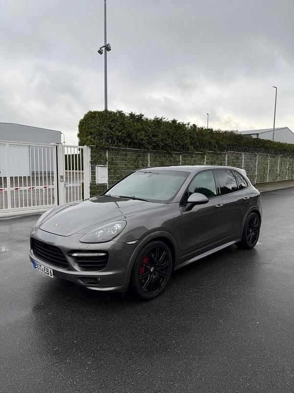 Gebraucht Porsche Cayenne GTS 420 PS (308 kW) 2013 Grau SUV